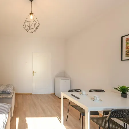 Hostel Fotonhouse Komfortowe Dla Firm Biala Harcerska 1 Bílsko-Bělá