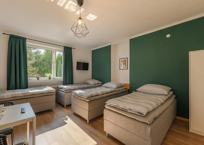 Hostel Fotonhouse Komfortowe Dla Firm Biala Harcerska 1